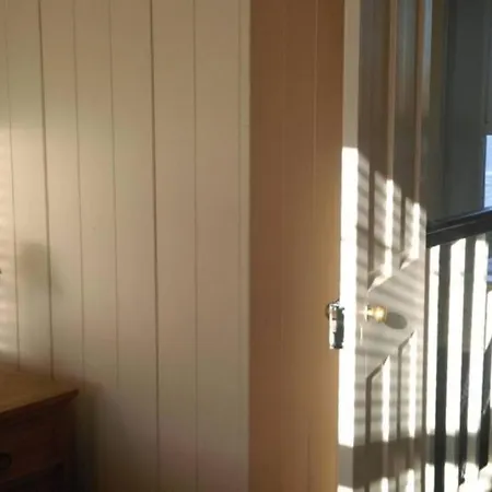 Avoca's Summer Nook *