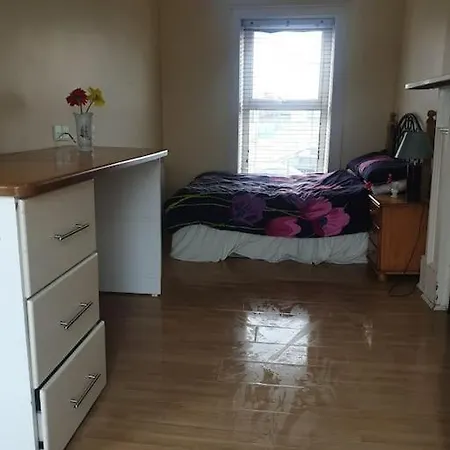 Avoca's Summer Nook בית הארחה *