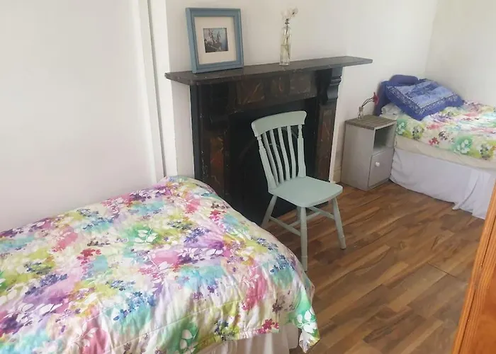 Avoca's Summer Nook גלוואיי